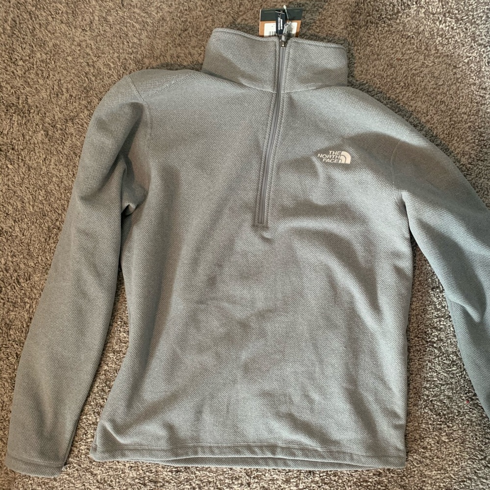 North Face Grey 1/4 Zip Men’s L